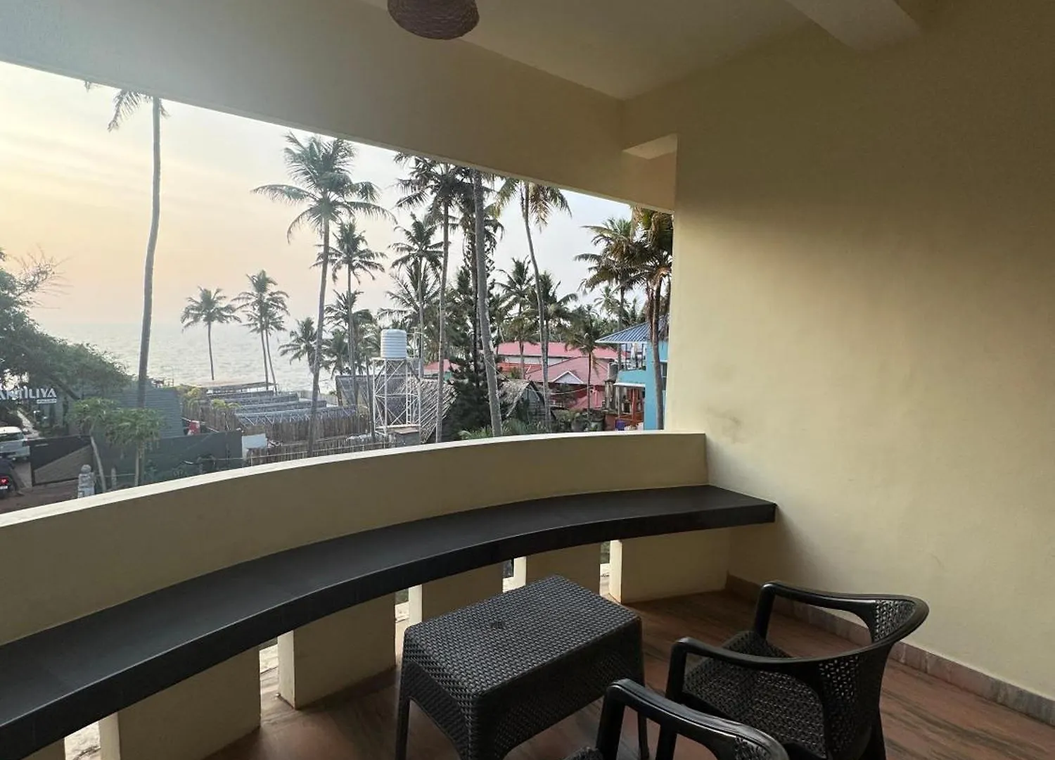Beach View Balcony Resort By Hello Varkala