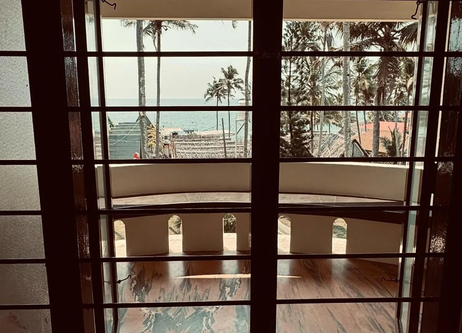 Beach View Balcony Resort By Hello Varkala