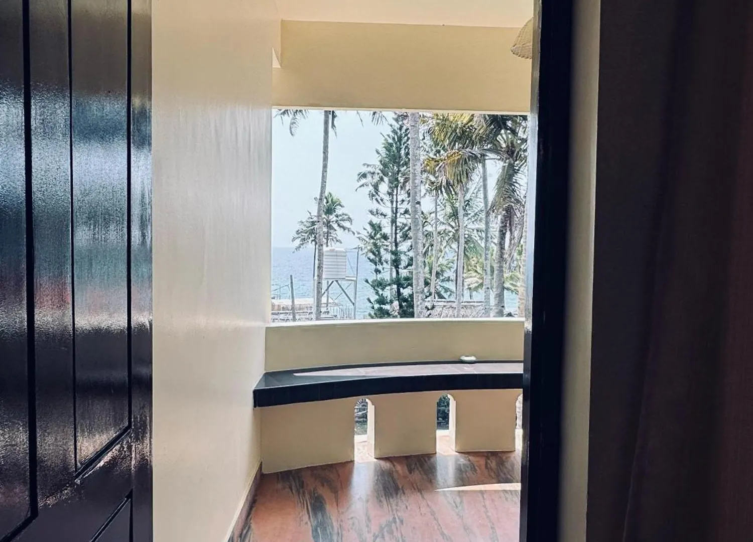 Beach View Balcony Resort By Hello Varkala