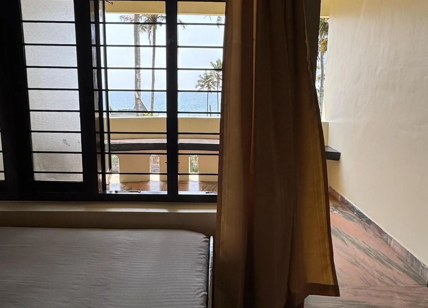 Beach View Balcony Resort By Hello Varkala Indie